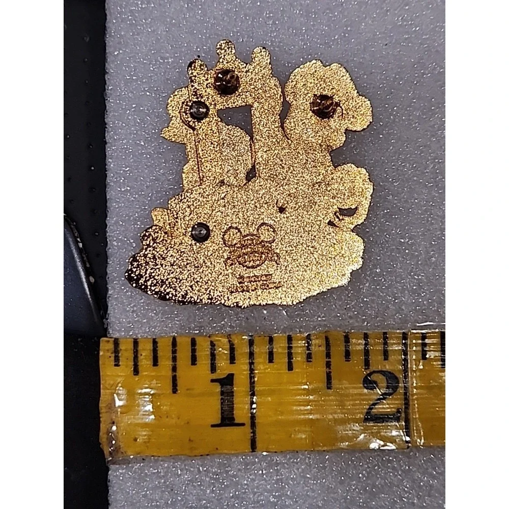 Disney Pin Pirates of the‎ Caribbean Mickey Donald Golden Treasure Scene 46842